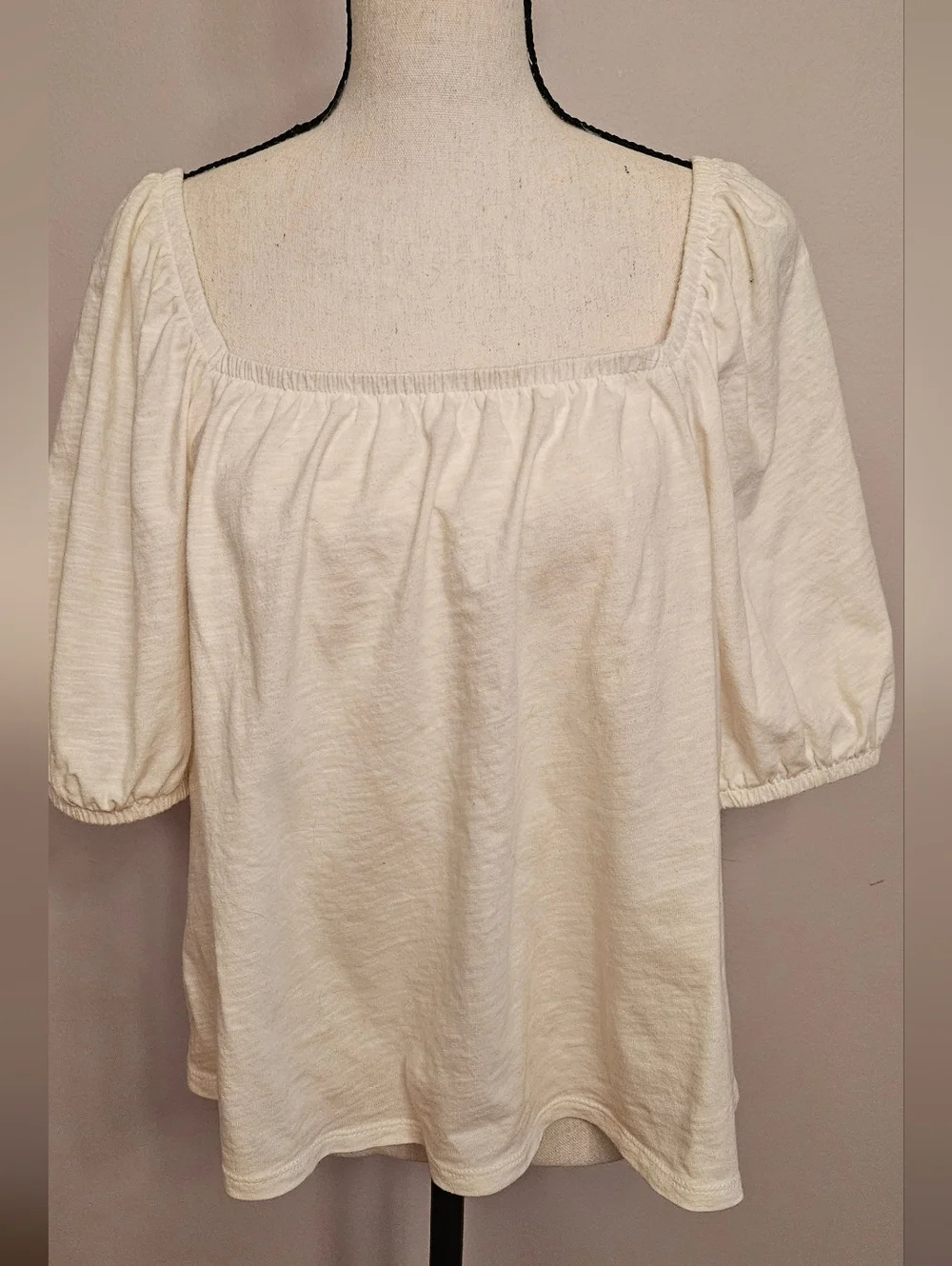 Old Navy White Square-Neck Puff Sleeve Top